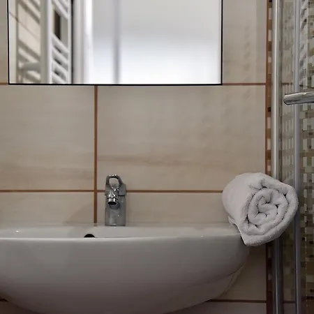 Casa de hóspedes Aquarium City Vendeghaz 3*